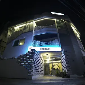 That House Hongdae Pensión Seúl
