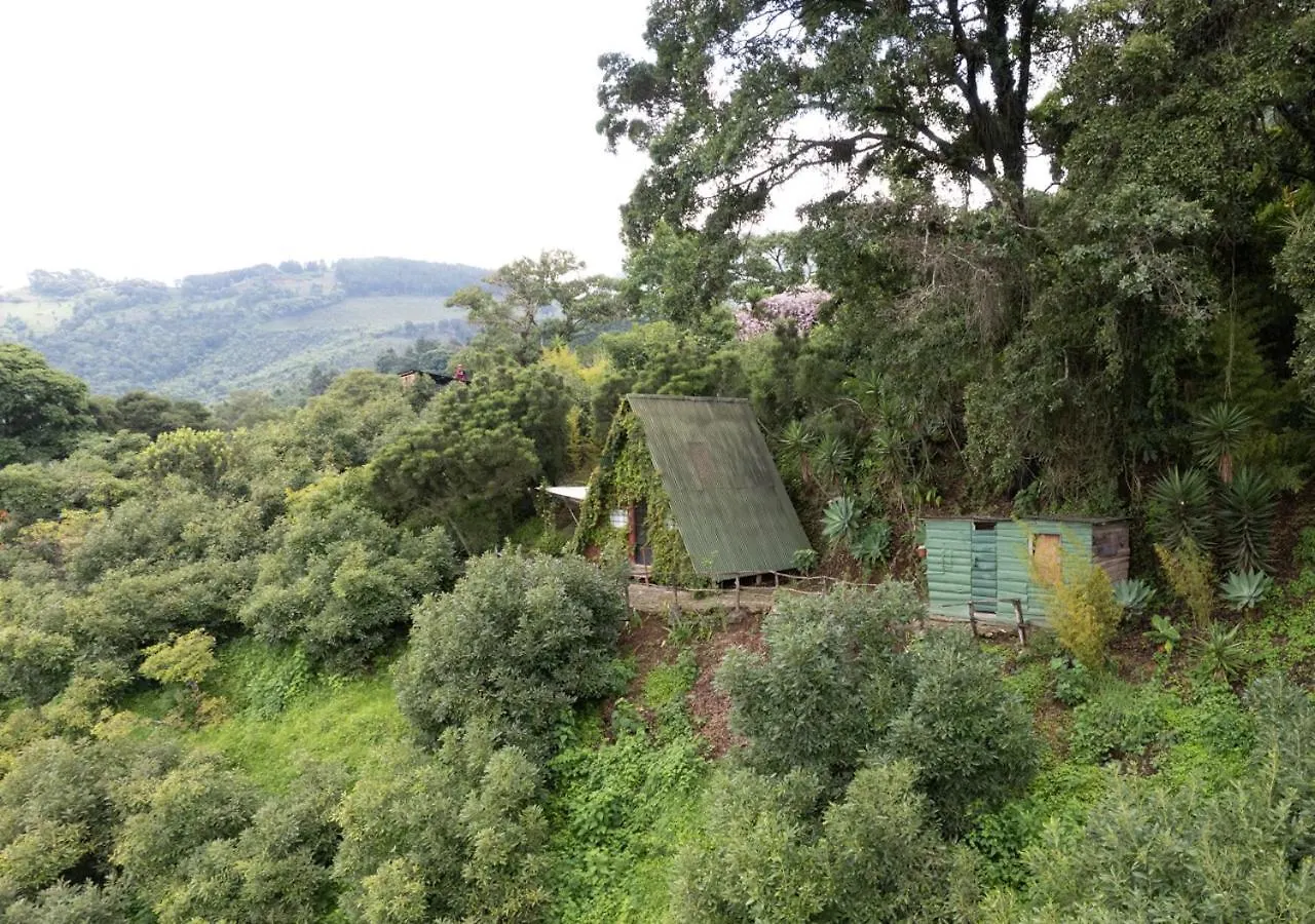 Earth Lodge Antigua