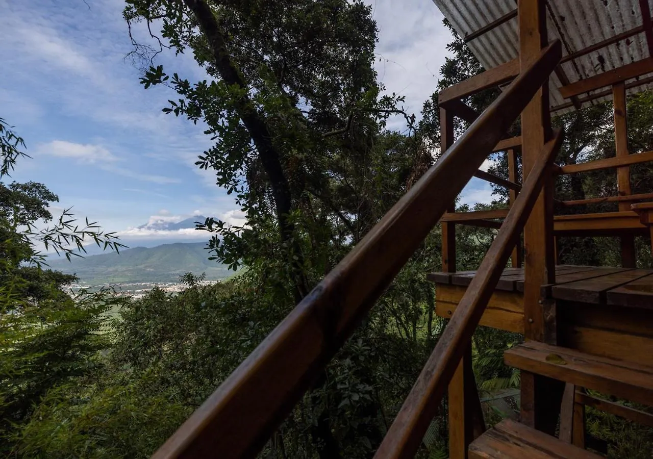 Earth Lodge Antigua Guatemala